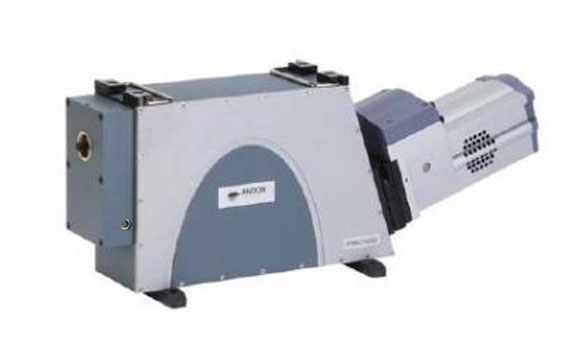 中阶梯光栅光谱仪